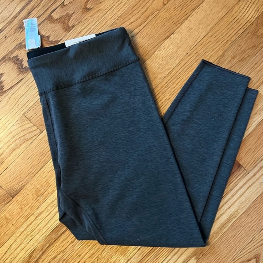 💝Soma💝 Reversible Leggings NWT Black/Grey Size XL